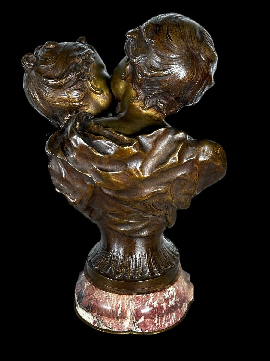 A Bronze From 19th Century The Fraternal Kiss Bust Sig Aug Moreau -photo-4