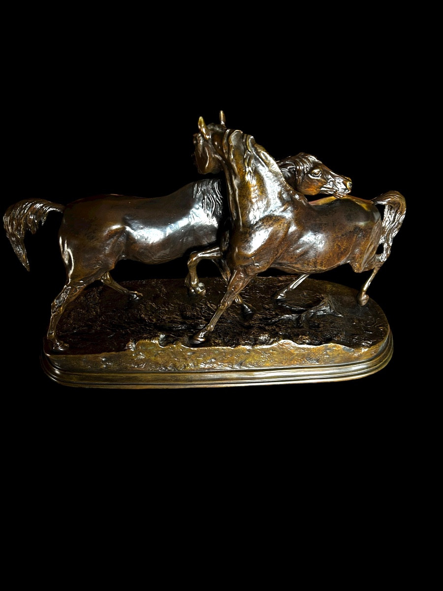 19th Bronze Sig Pj Leads The Brace 32x53 Pj Period. Led-photo-2