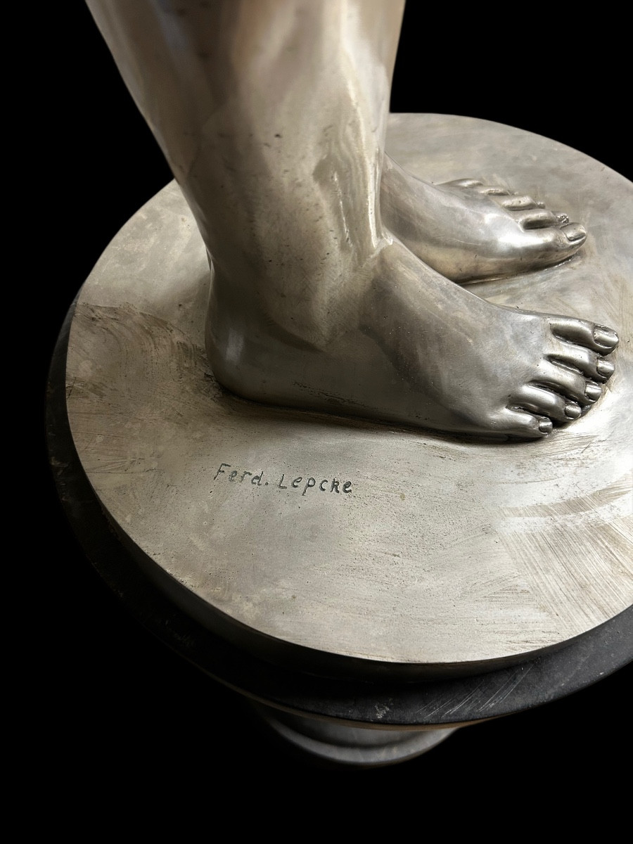 UnBronze argente sig Ferdinand Lepcke boogspannerin -photo-2