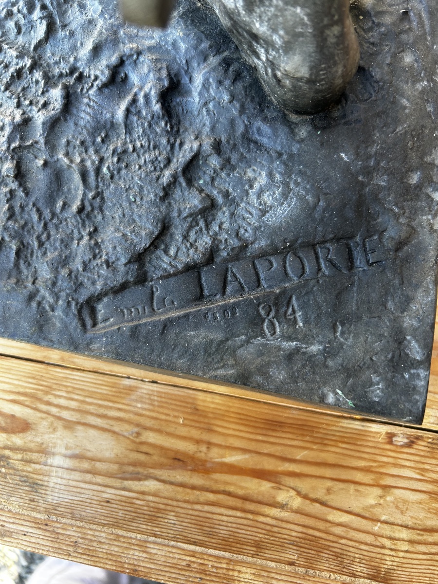 19 ieme bronze sig laporte Voici une œuvre d'Émile Laporte (1858–1907) intitulée « Pro Patria »-photo-4