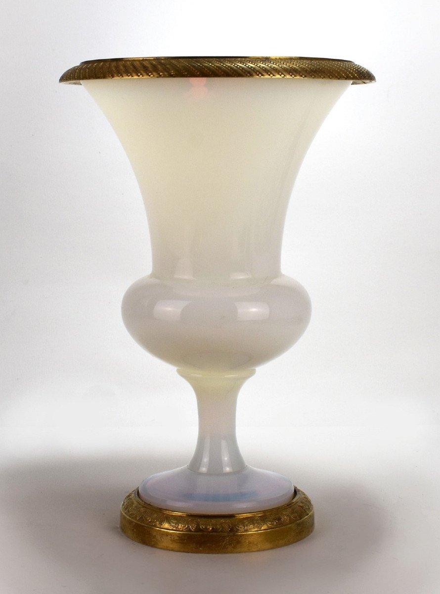 Vase Médicis En Cristal d'Opale. XIXe Siècle