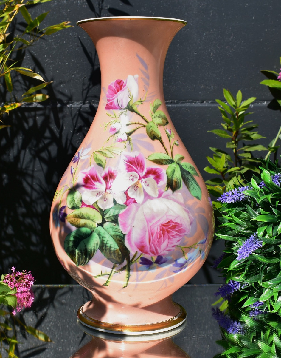 Porcelain Of Paris Vase. 19th Century
