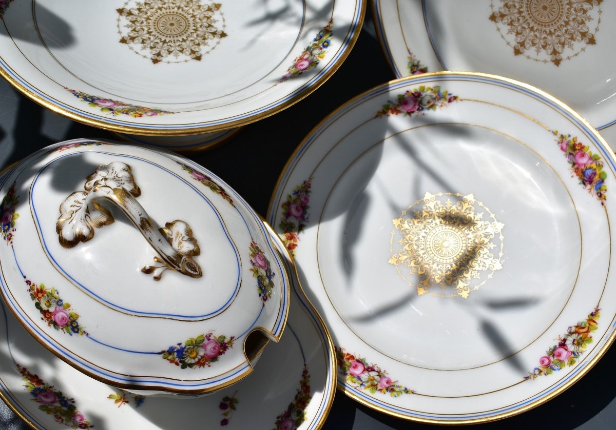 Service en Porcelaine. XIXème. Macé