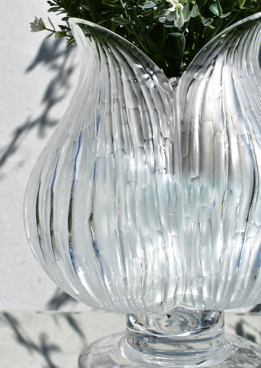 Lalique. Vase-photophore "Fleur". -photo-2