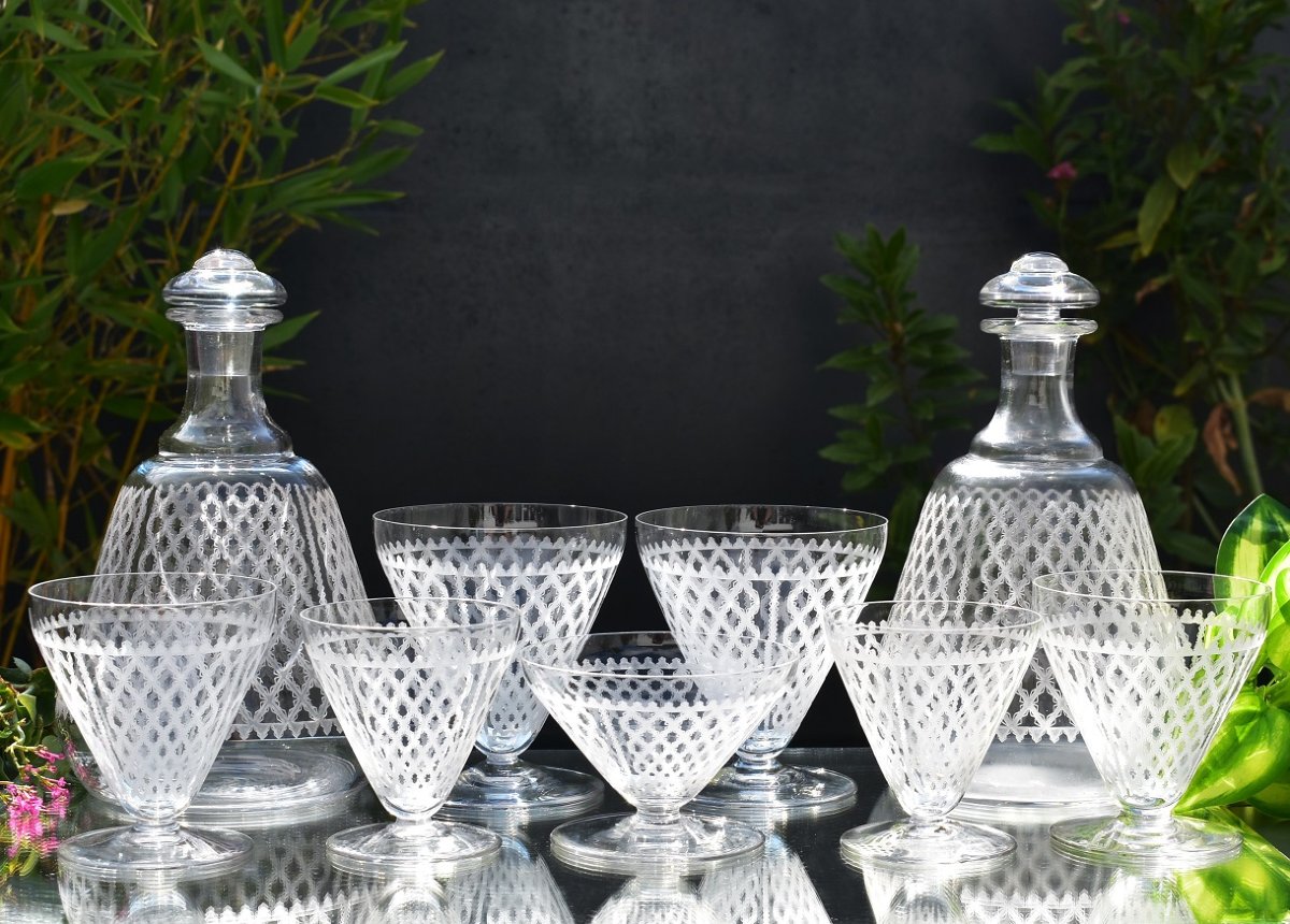 Baccarat "Alhambra / Bruxelles" Grand service en cristal gravé avec 2 carafes-photo-2
