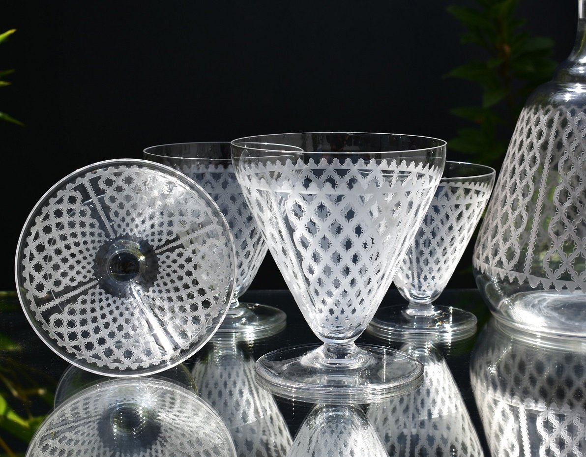 Baccarat "Alhambra / Bruxelles" Grand service en cristal gravé avec 2 carafes-photo-3