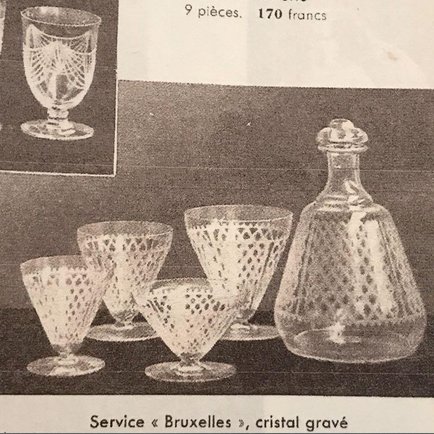 Baccarat "Alhambra / Bruxelles" Grand service en cristal gravé avec 2 carafes-photo-7