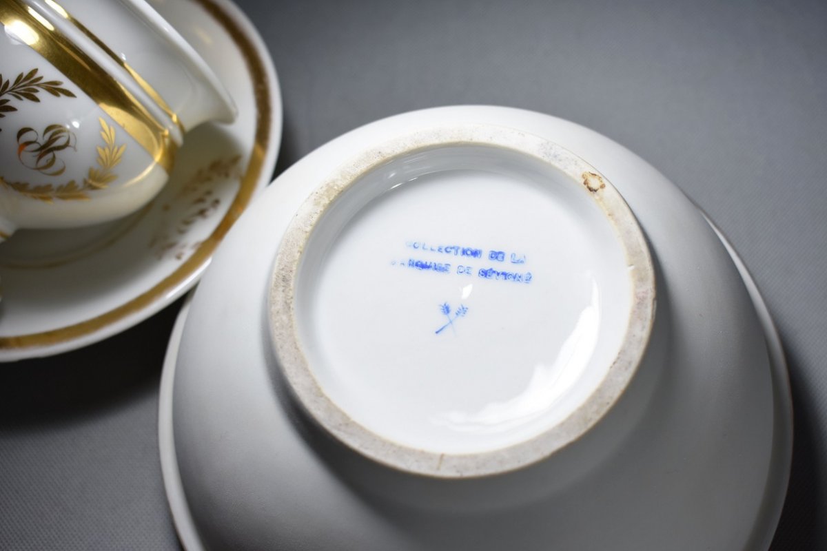 Porcelain Biscuit Cup And Vase With Marquise De Sévigné-photo-4