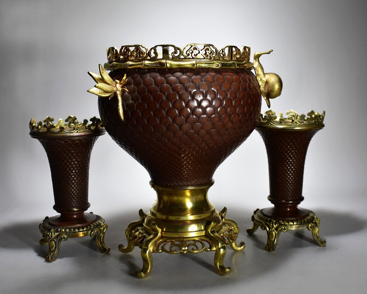 Garniture En Bronze Patiné Et Doré.napoleon III