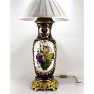 Lampe En Porcelaine De Valentine. XIX ème 