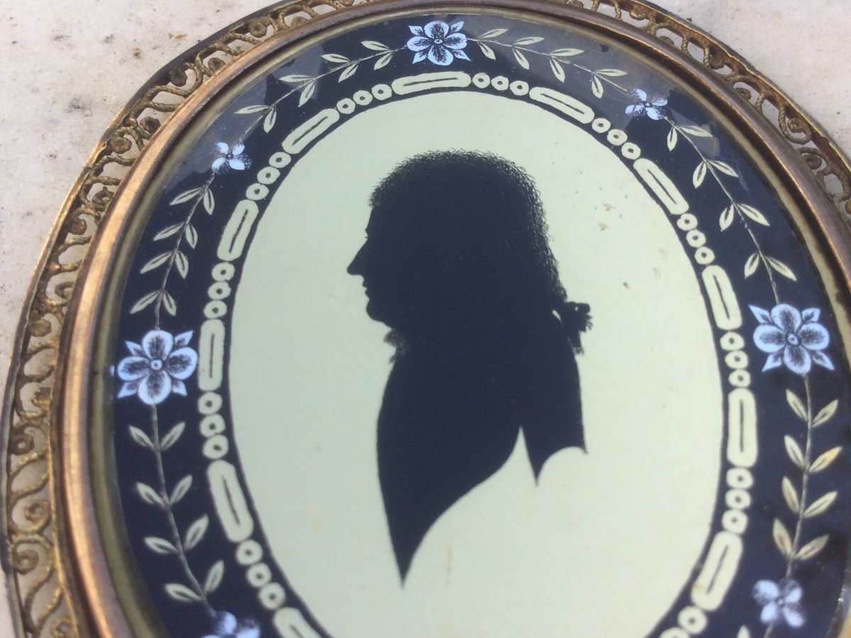 Silhouette In Oval Medallion, Early 19th Century-photo-2