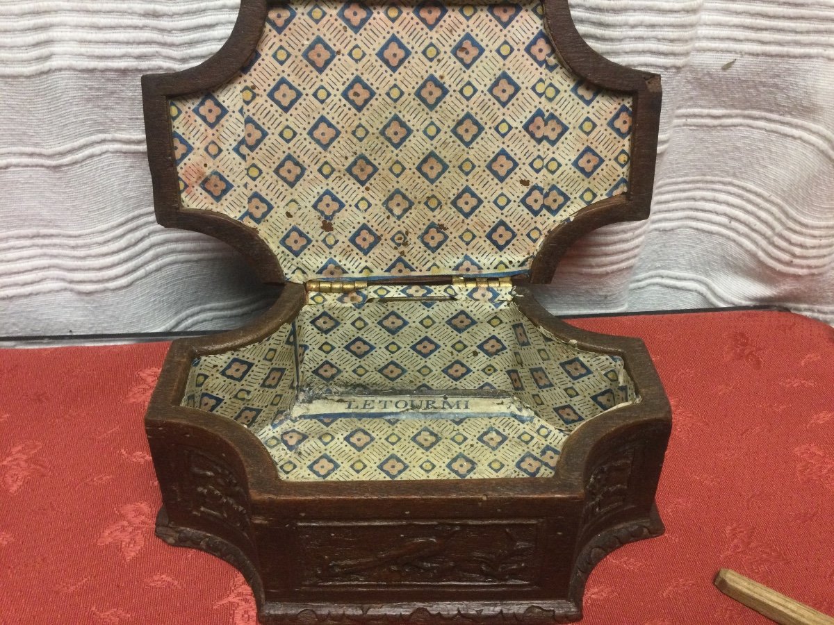 Small Box Said From Baggard, 17th Century.-photo-2