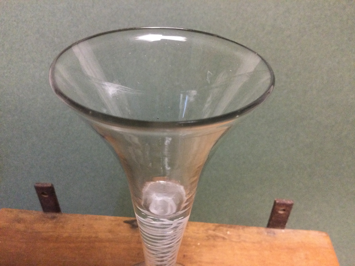 Twist Glass, 18th Century-photo-2