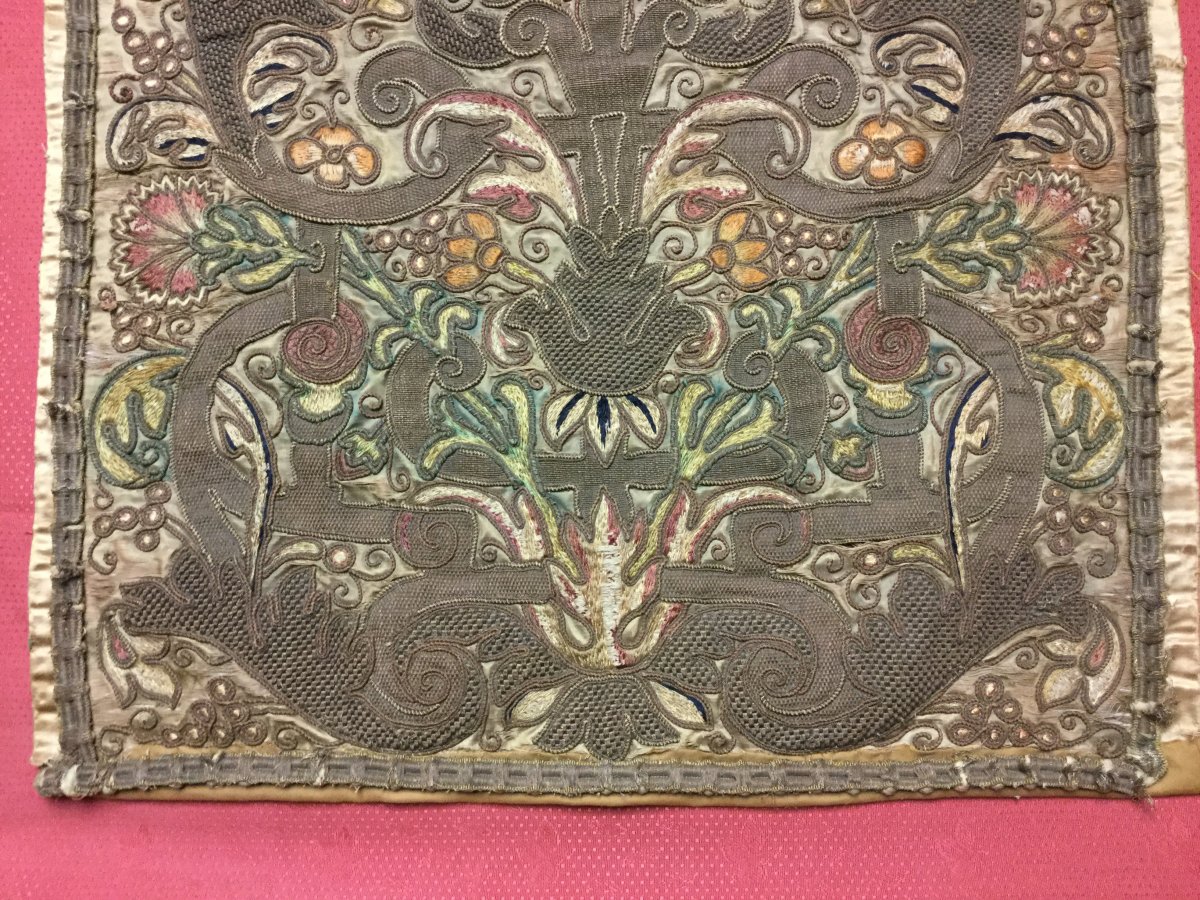 Fragment Of Wall Hanging, 17th Century-photo-2