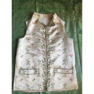 Embroidered Silk Vest, 18th Century.