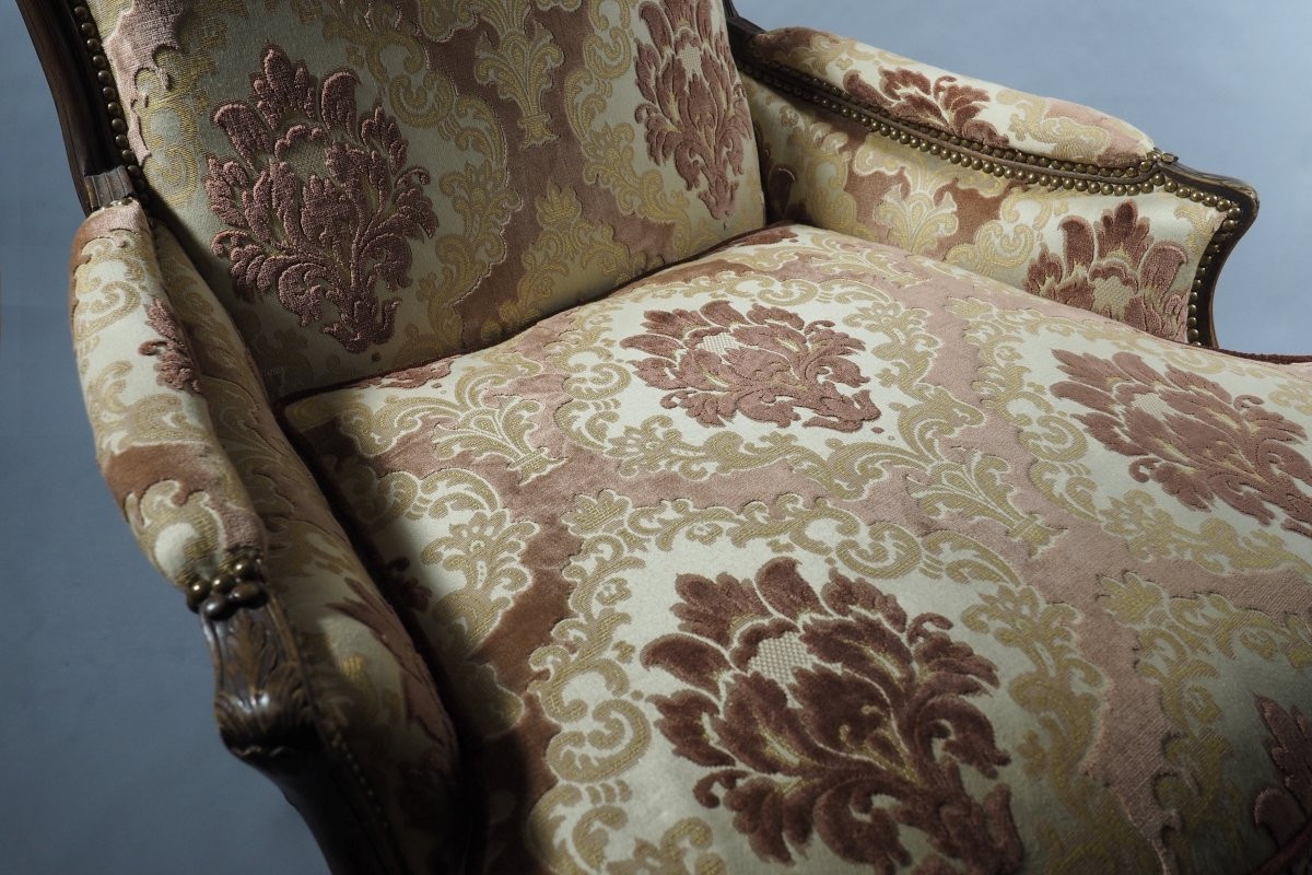 Fauteuil bergère, restaurée, France, XVIIIᵉ siècle, époque Louis XV, tissu velours damassé-photo-5