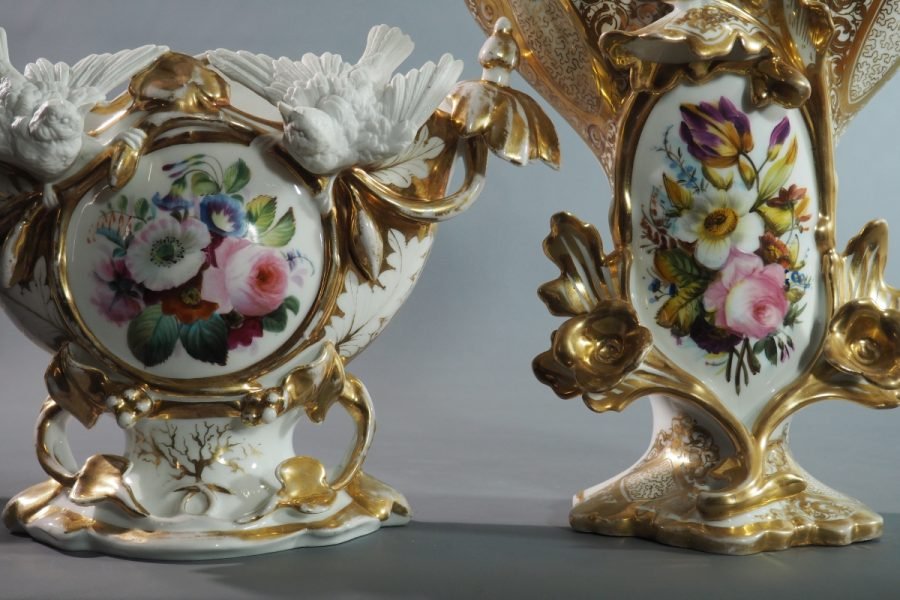 Paire de vases en porcelaine de Paris XIXe-photo-2