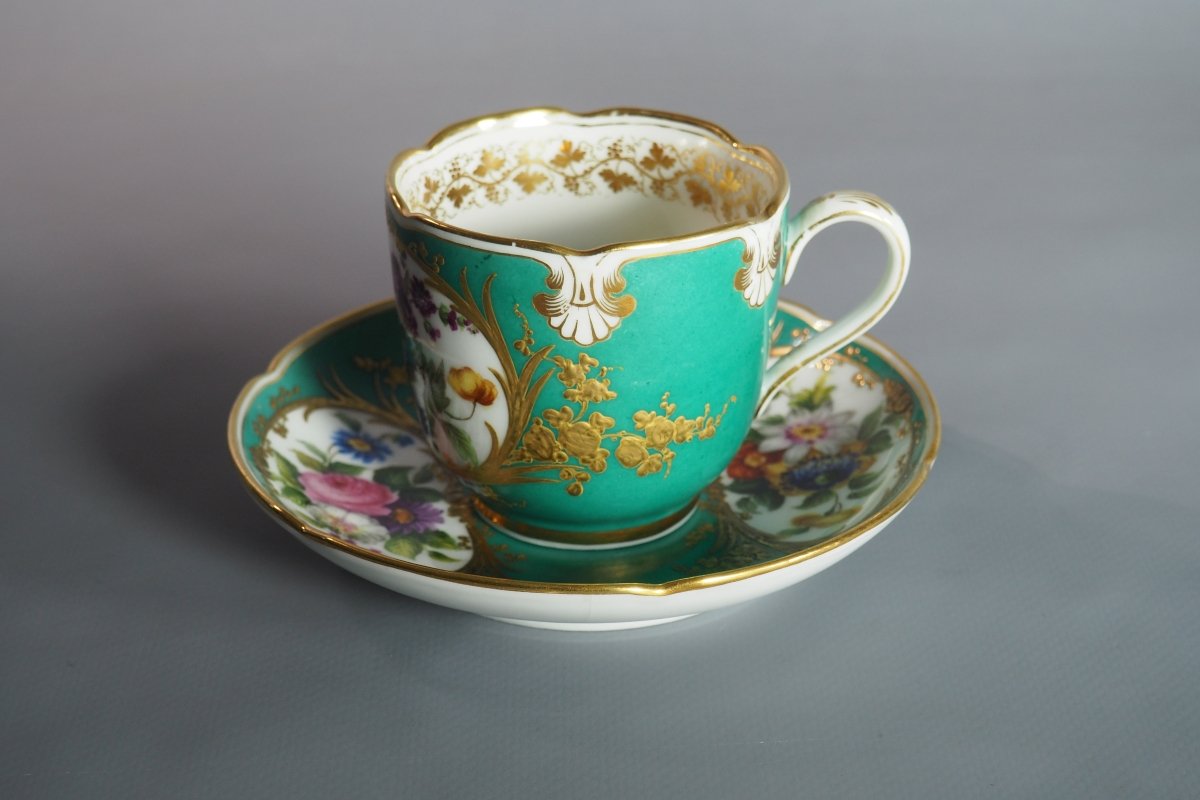 Cup And Saucer – 19th-century Parisian Porcelain – Rihouet-photo-1