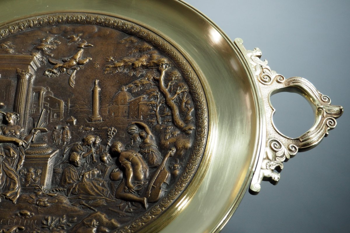Grande coupe en bronze – XIXe siècle.-photo-2