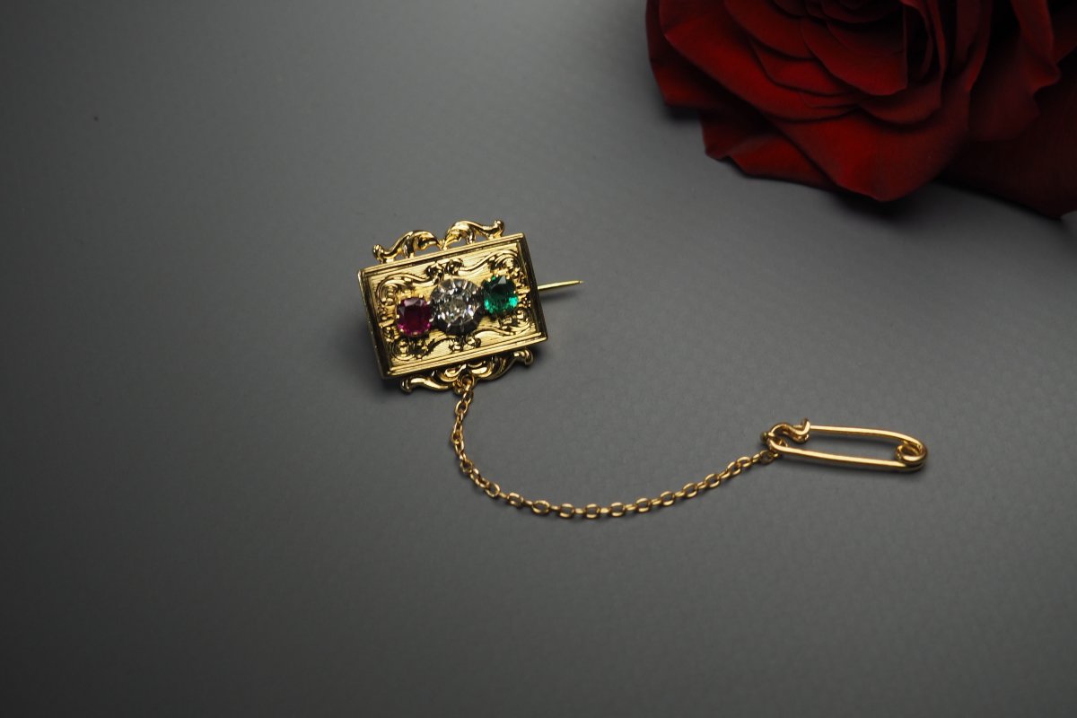 Brooch In 18 Karat Yellow Gold (750)