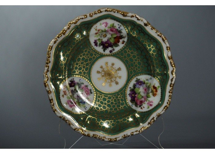 Assiette porcelaine de Paris - vraisemblablement par Jacob Petit, milieu du XIXe 