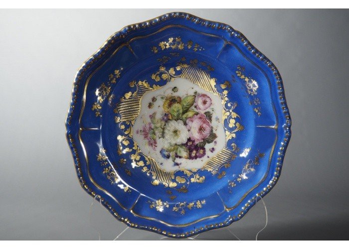 Polychrome And Gilt Porcelaine Plate