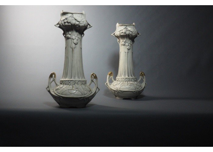 Paire de vases Royal Dux - Bohême-photo-2