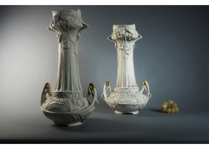 Paire de vases Royal Dux - Bohême-photo-2