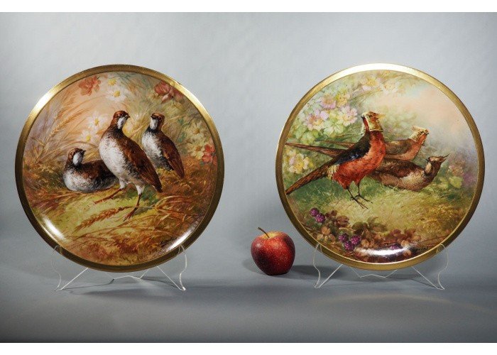 Paire d'assiettes décoratives porcelaine de Limoges - DUBOIS-photo-1