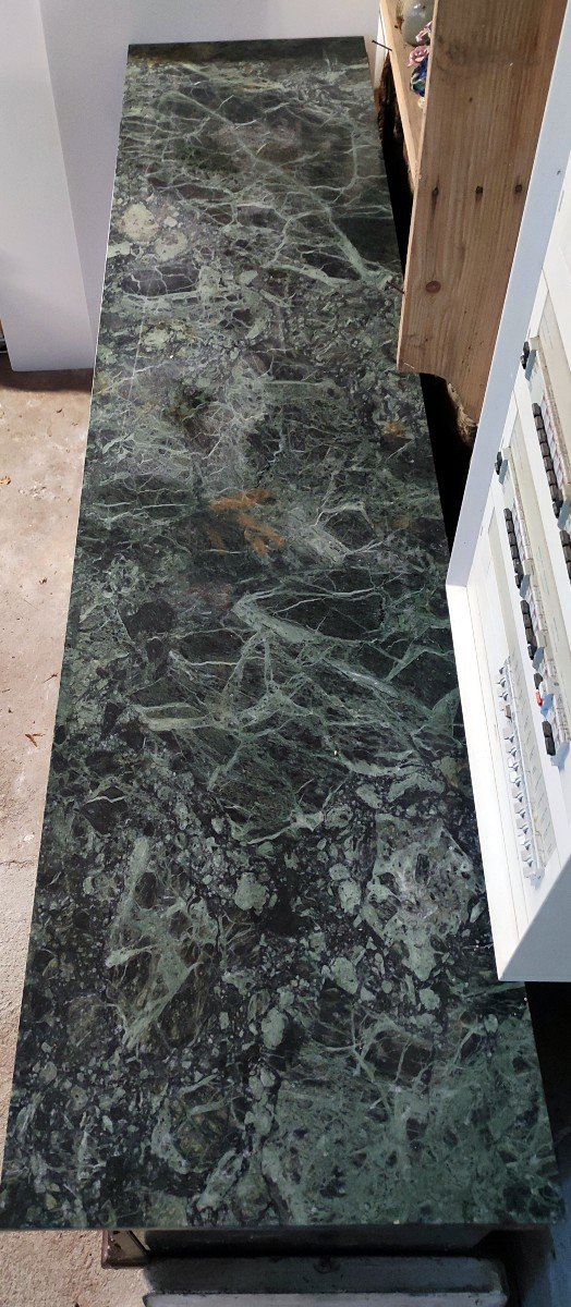 Large Vein Marble Tray On Green Background 250 Cm / 56.5 Cm Art Deco