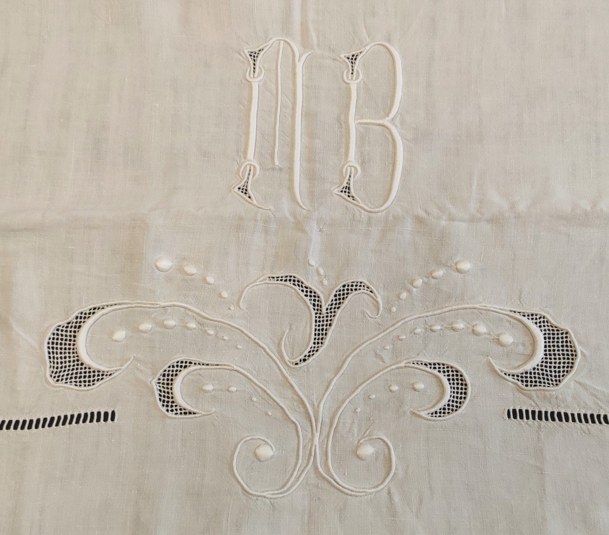 White Linen Sheet 308x236 Mp Butterfly Monogram With Handmade Embroidery Back