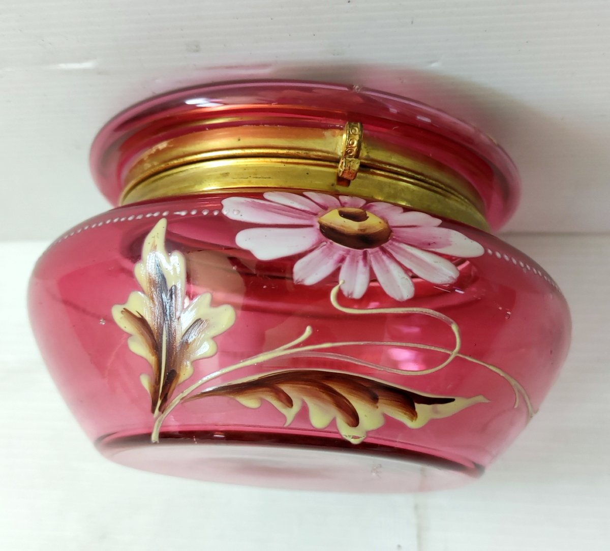 Pink Crystal Candy Box With Floral Decor And Enamelled Daisies Art Nouveau-photo-2
