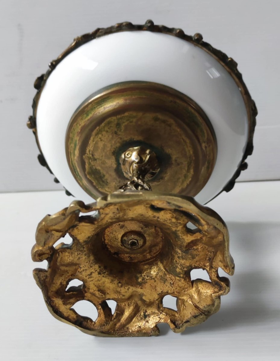 COUPE SUR PIED BRONZE CISELE PORCELAINE BLEU DE SEVRES DECOR DORE NAPOLEON III-photo-1