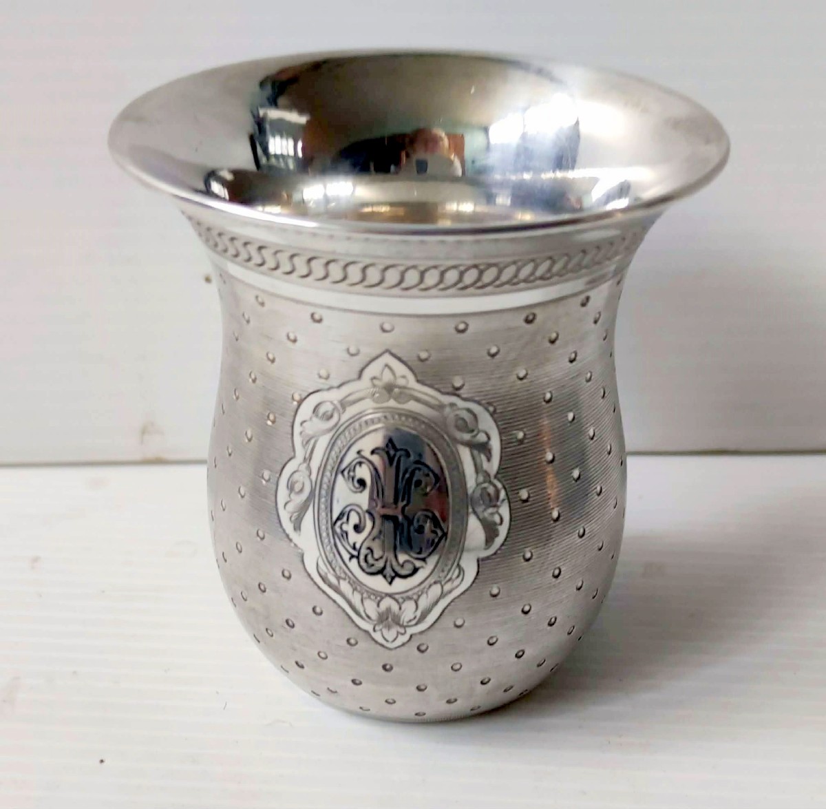 TIMBALE DE BAPTEME HALPHEN 6 ARGENT PLAQUE CISELE MONOGRAMME HJ ART NOUVEAU