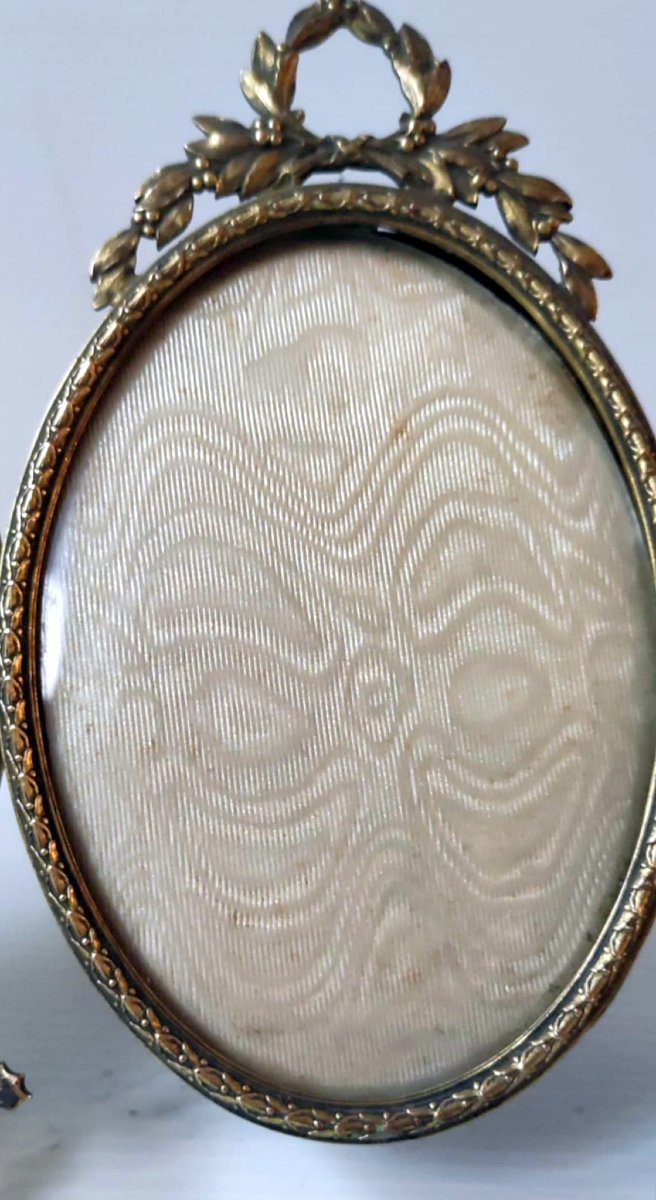 3 CADRE OVAL TRIPTYQUE PORTE-PHOTO PORTE-MEDAILLE BRONZE CISELE XIXè STYLE LOUIS XVI-photo-3