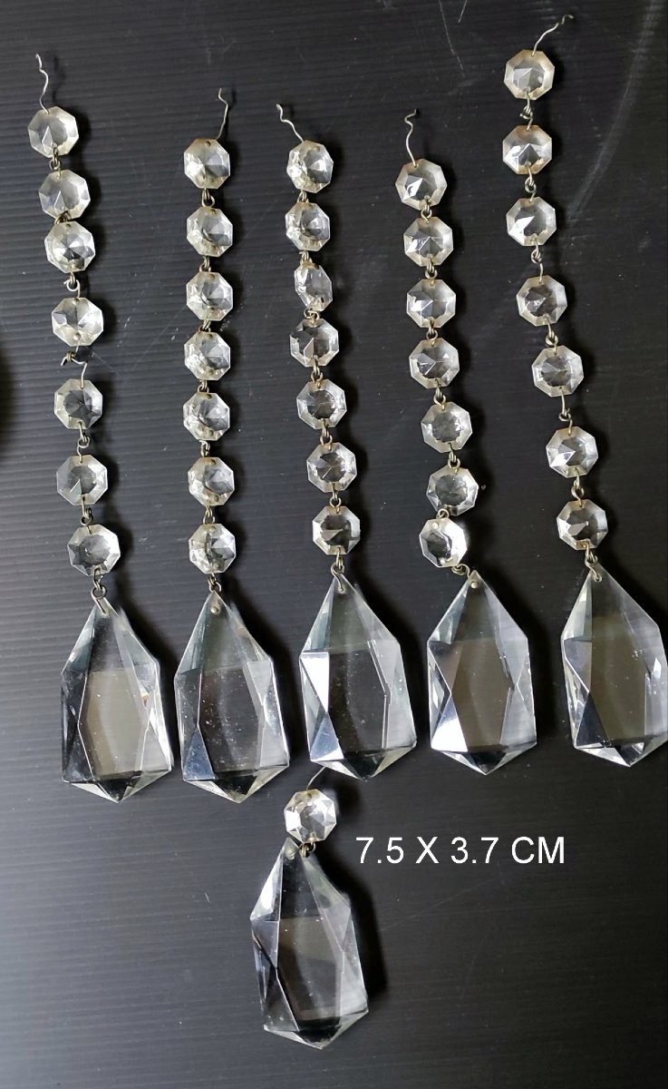 Lot 137 Crystal Pendants, Various Sizes, For Chandeliers And Candlesticks-photo-2