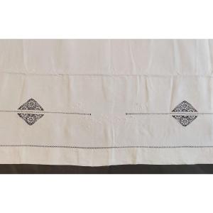 White Linen Sheet 388x232 Flower Frieze With Handmade Bobbin Embroidery Back