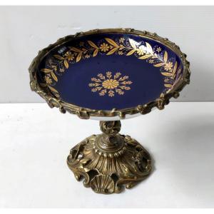COUPE SUR PIED BRONZE CISELE PORCELAINE BLEU DE SEVRES DECOR DORE NAPOLEON III