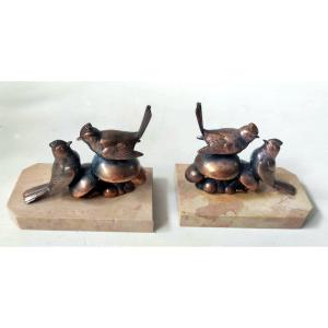 SERRE-LIVRES ANIMALIER OISEAU MESANGE POSEE SUR DES CHAMPIGNONS EN REGUL SOCLE MARBRE ART DECO
