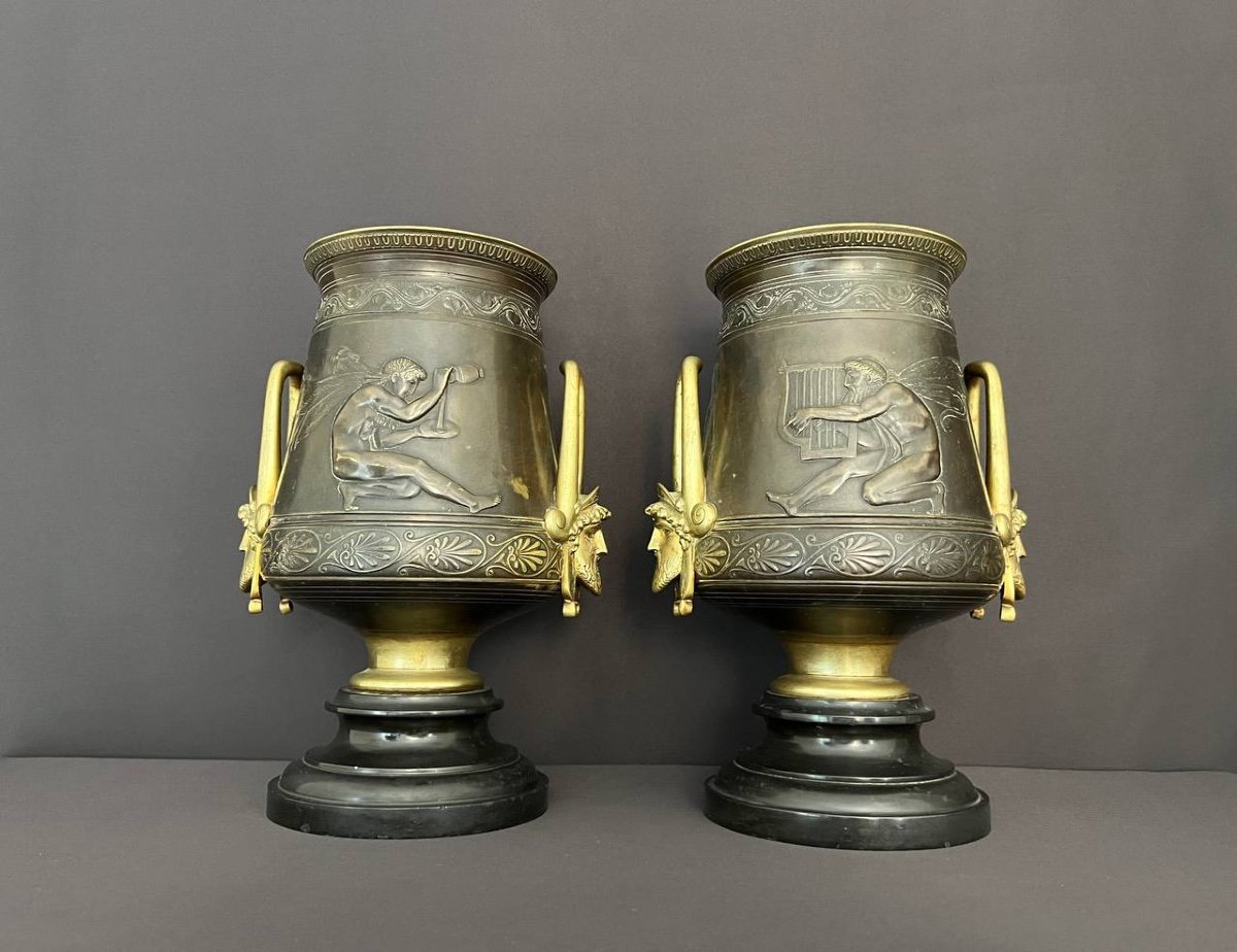 Paire De Vases En Bronze De Style Néo-grec Français-photo-1