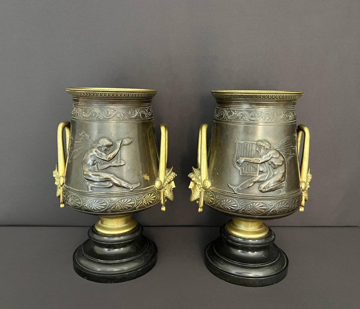 Paire De Vases En Bronze De Style Néo-grec Français-photo-2