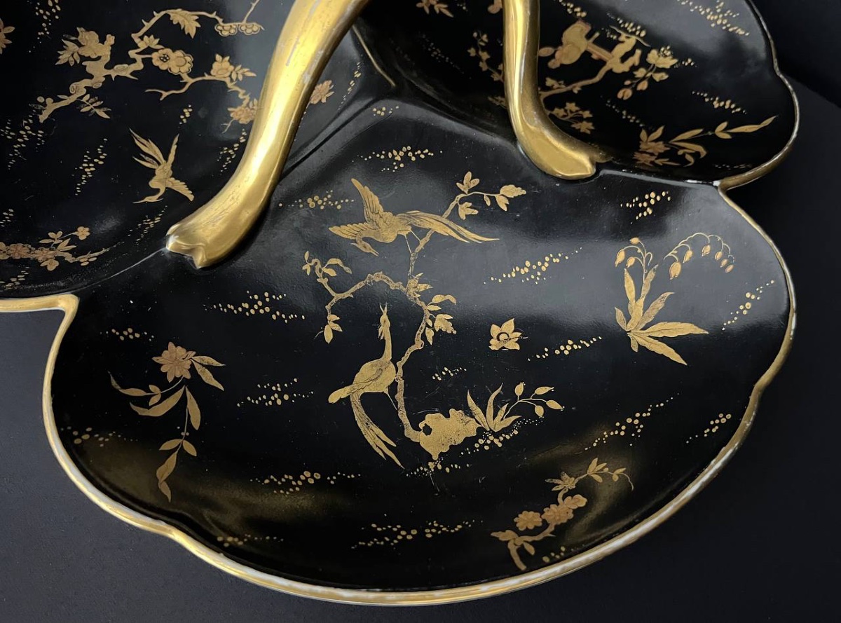 Ravier Tripartite En Porcelaine De Limoges – Décor Noir Et Or De Style Asiatique -photo-5