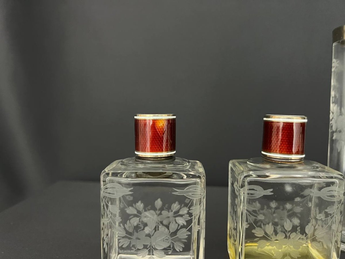 Raffiné nécessaire de toilette ancien – cristal gravé & guilloché rouge-photo-2