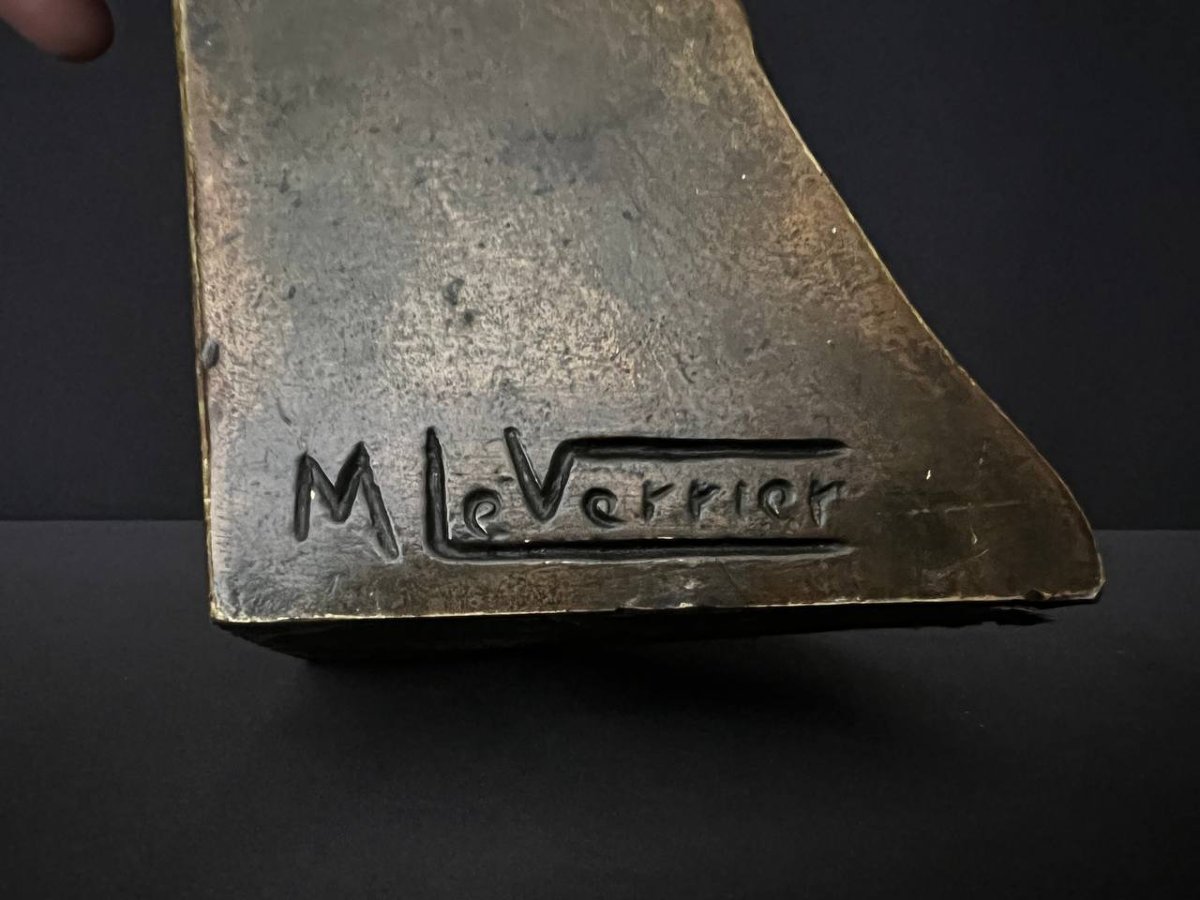 Buste en bronze patiné signé M. Le Verrier – Art Déco-photo-2