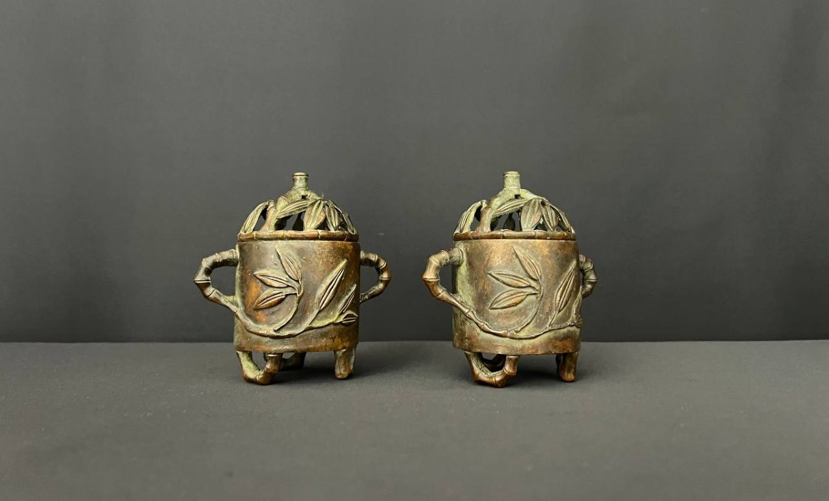 Pair Of Chinese Bronze Incense Burners – Bamboo Decoration, With Openwork Lids-photo-2