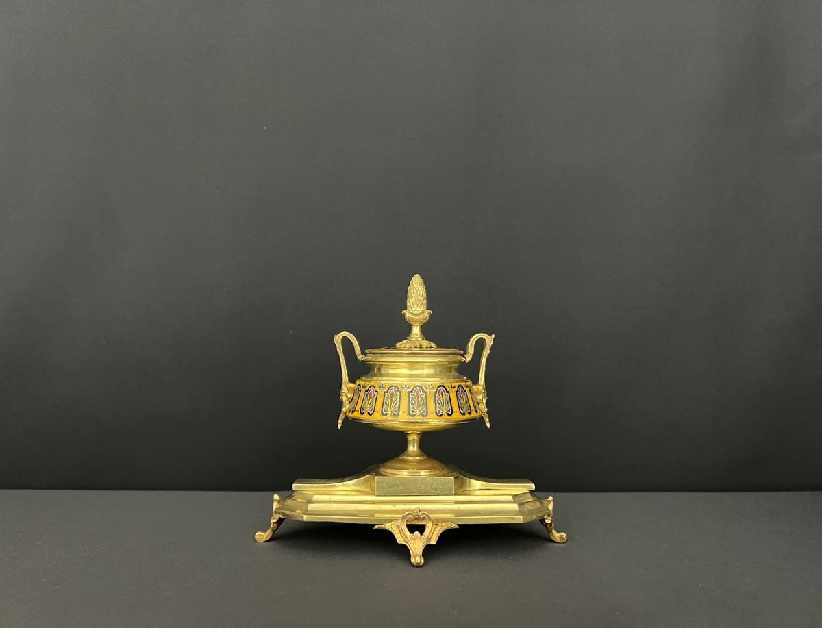 Encrier en bronze doré et émail cloisonné – style Napoléon III,  XIXe siècle 