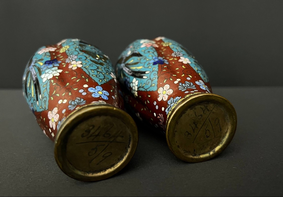 Pair Of Small Cloisonné Vases, Japan, Meiji Period (late 19th – Early 20th Century)  -photo-3