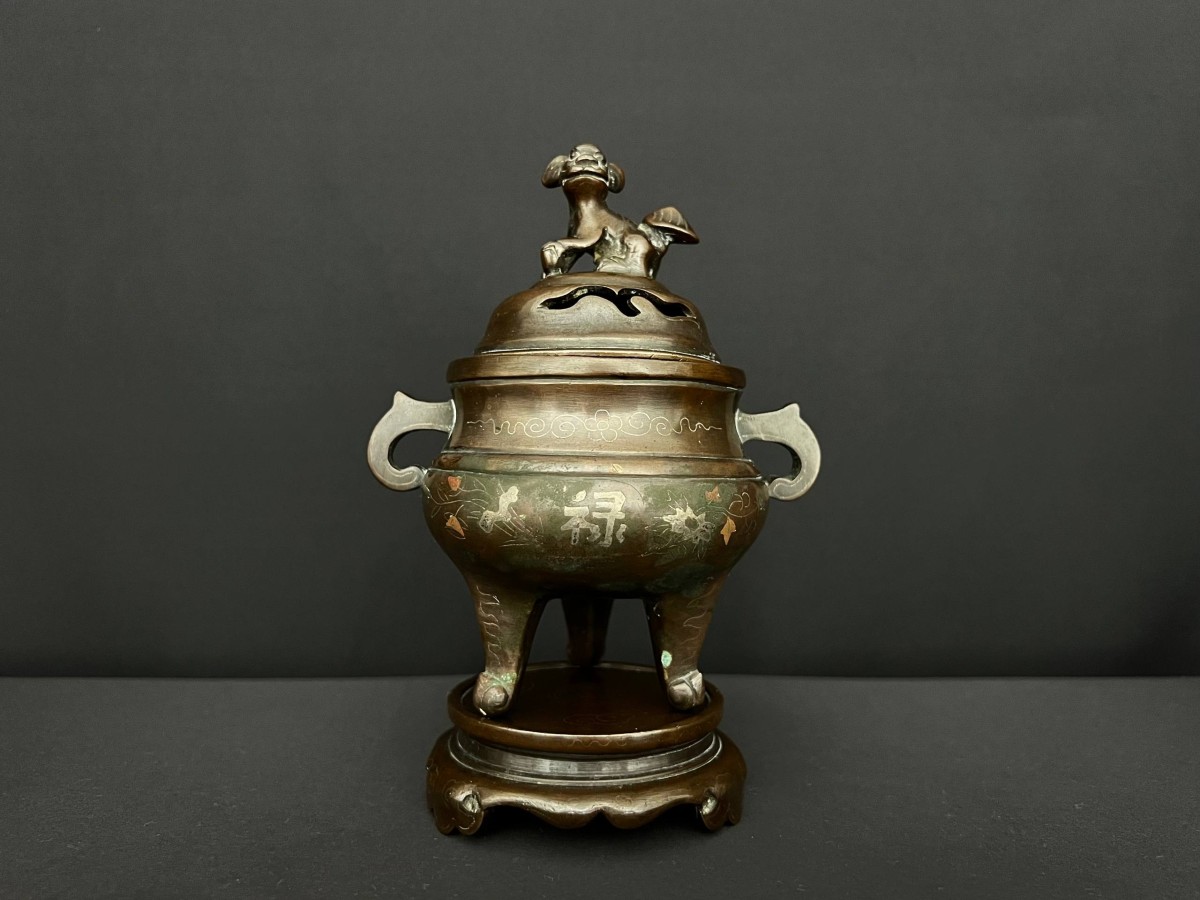 Brûle-parfum en bronze incrusté, Chine du Sud, vers 1900.