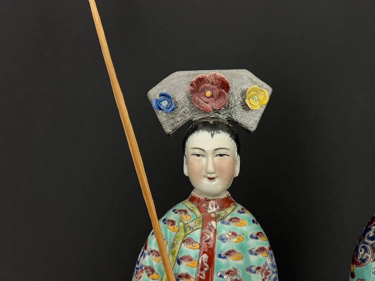 Pair Of Large Antique Famille Rose Enameled Porcelain Figurines – China-photo-3
