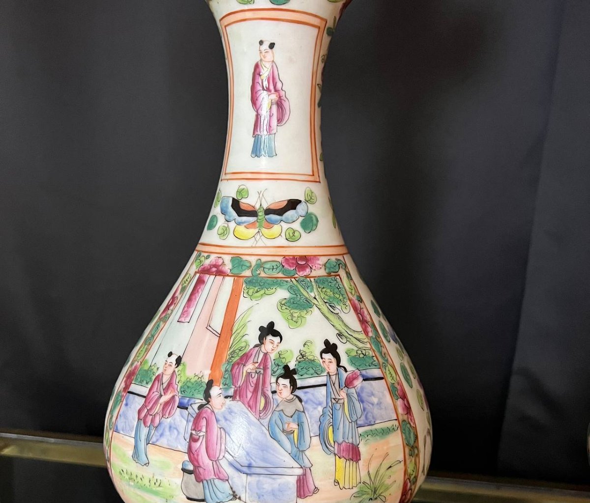 Paire de lampes à huile en porcelaine de Chine Canton, montures en bronze, XIXe siècle-photo-2